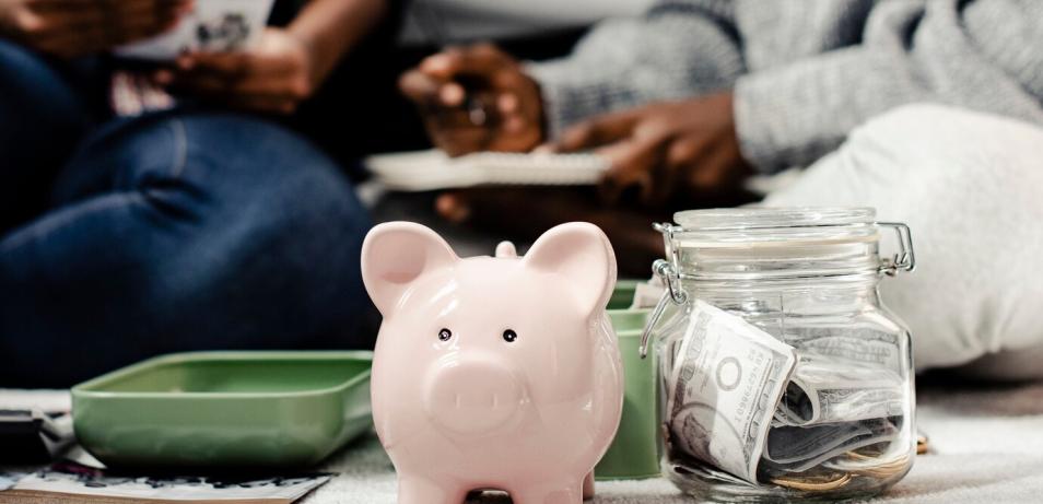 freepik-mother-teaching-her-daughter-about-savings_53876-139539.jpg